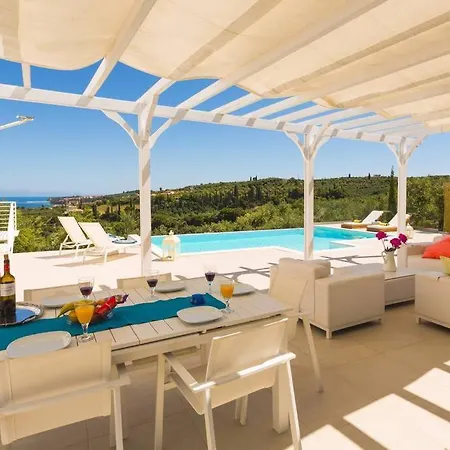 - Merkouri - Entire With Panoramic View Villa Koróni